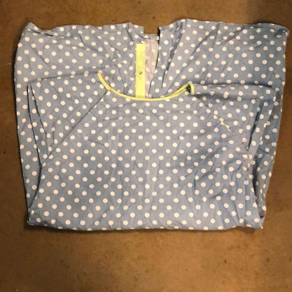 Blue and white delivery gown